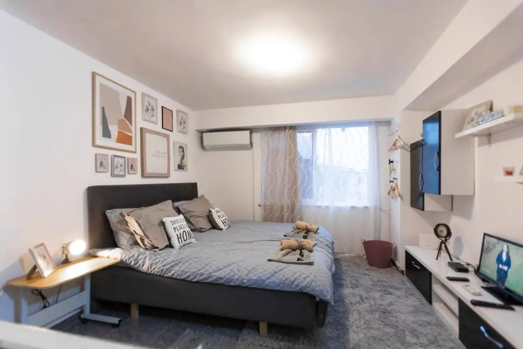 11 Steps From The Center, Lovely Studio 0*, Tirana Albania